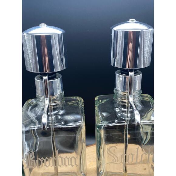 Vintage pair of MCM glass Etched Bourbon and Scotch Decanter with pump and spout - Picture 2 of 9